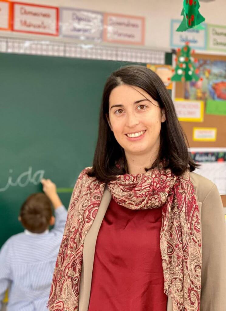 Abia una vec… jugete… my ermano… 8